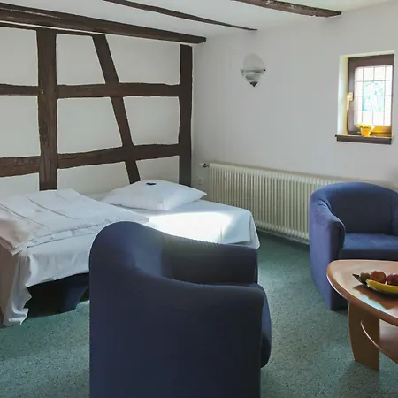 Doernersches Haus 3* Βάλντορφ