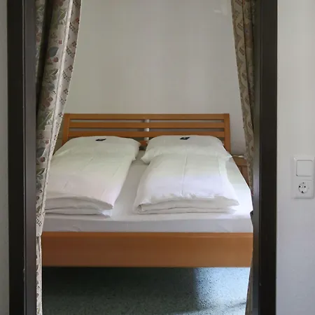 Doernersches Haus Ξενοδοχείο 3*