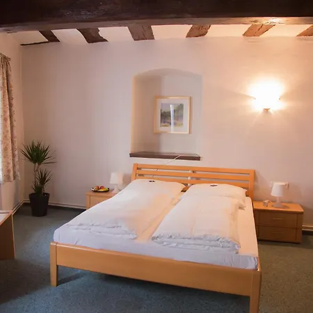 Doernersches Haus 3* Βάλντορφ