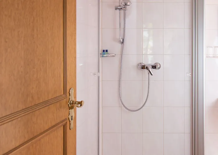 Doernersches Haus 3*